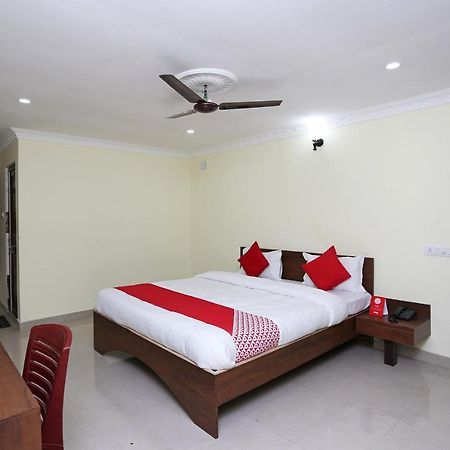 Oyo 26670 The Ranch Hotel Puri Buitenkant foto