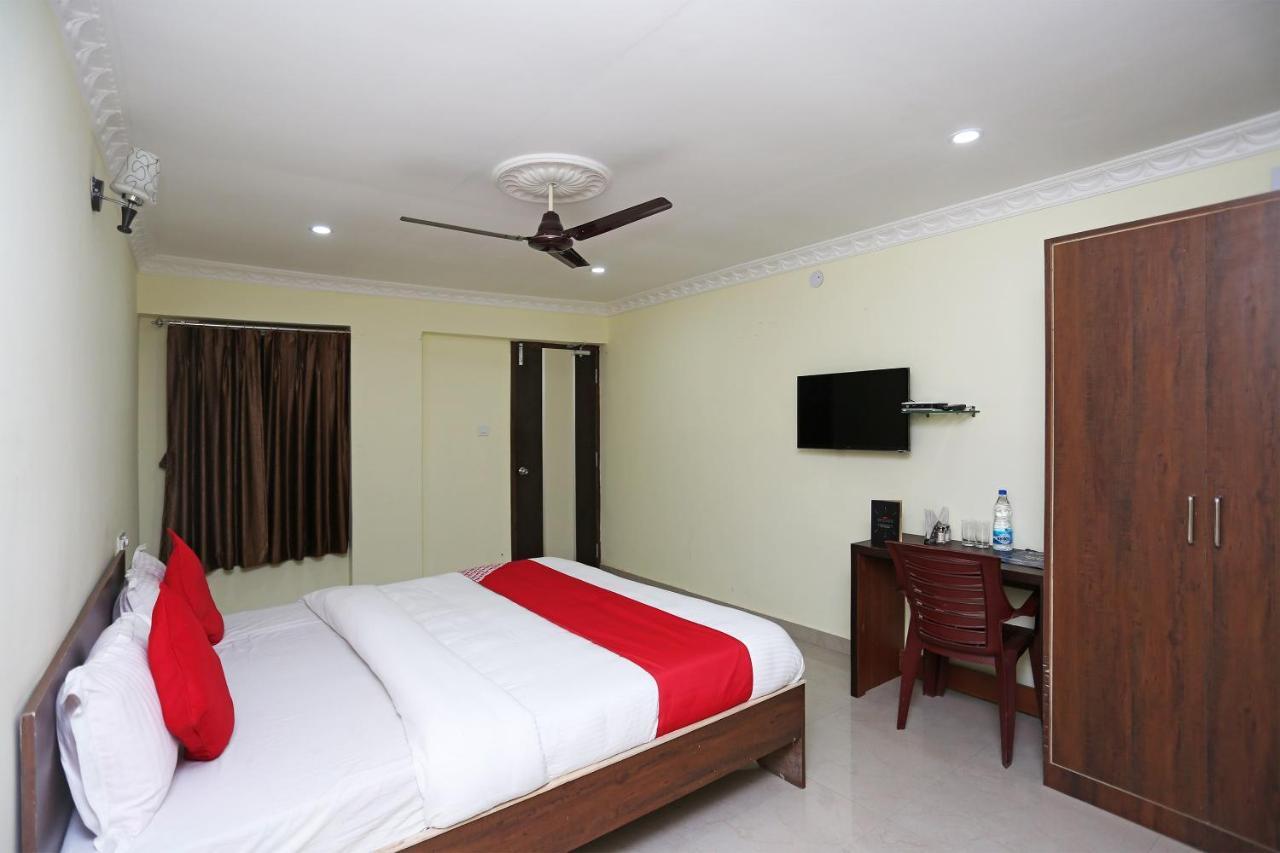 Oyo 26670 The Ranch Hotel Puri Buitenkant foto