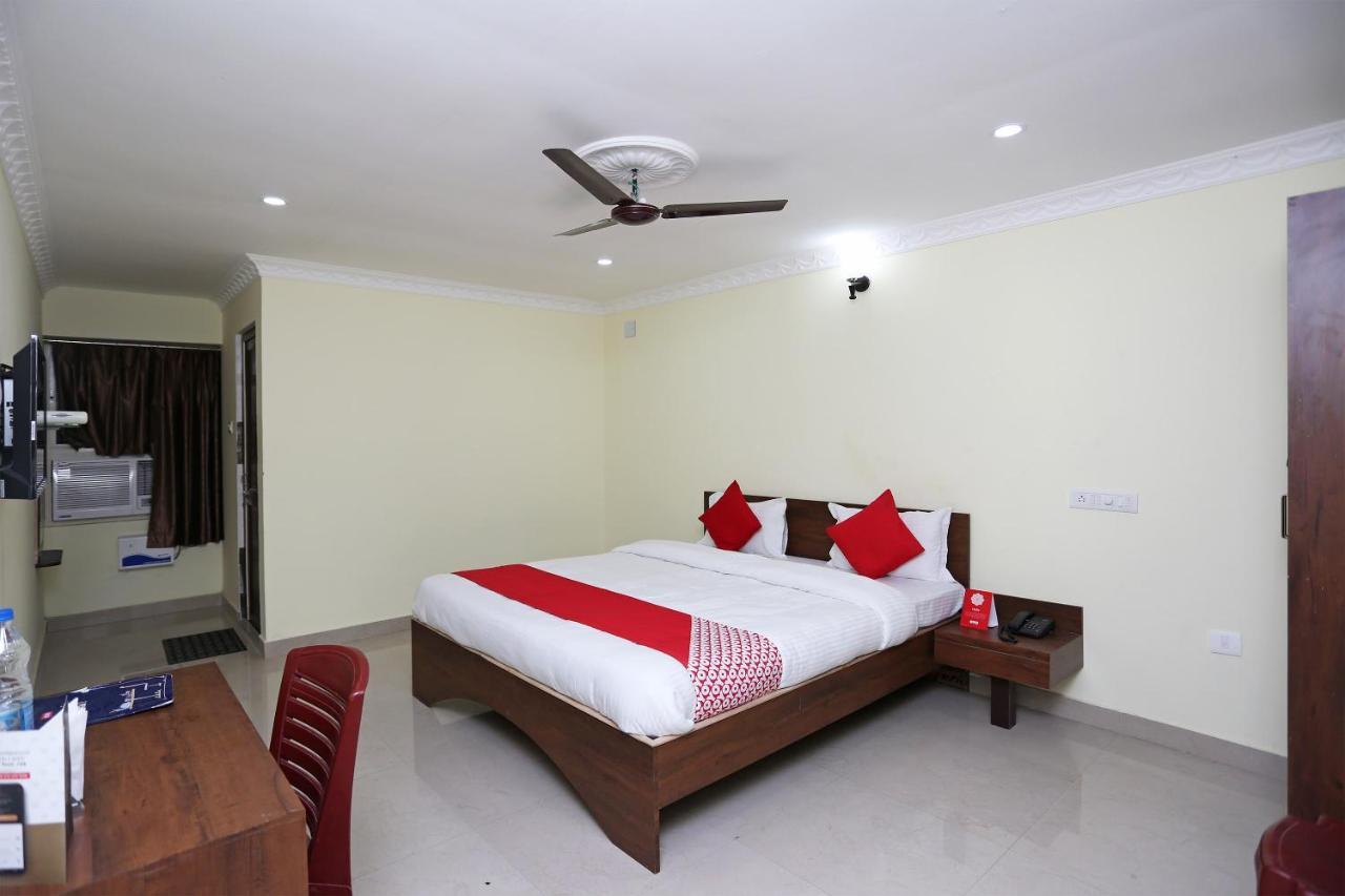 Oyo 26670 The Ranch Hotel Puri Buitenkant foto