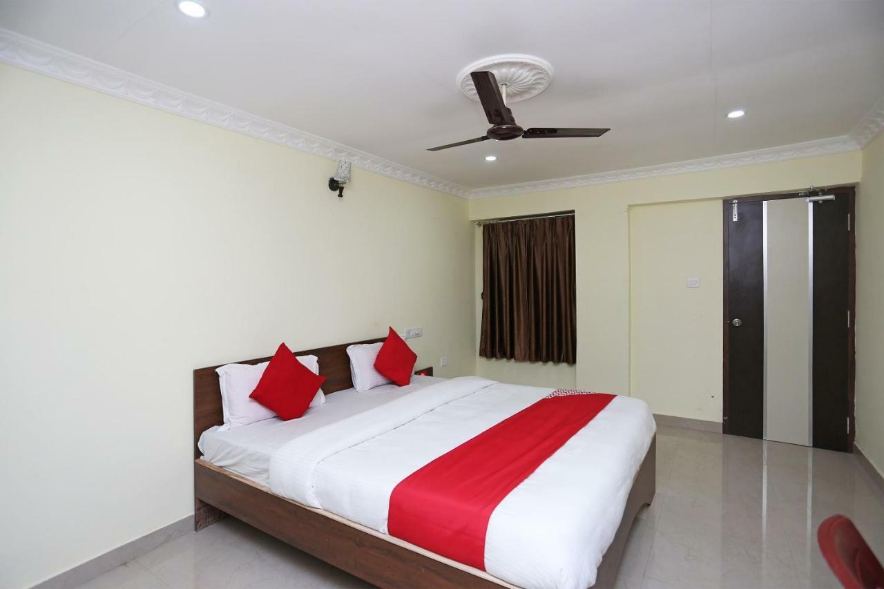 Oyo 26670 The Ranch Hotel Puri Buitenkant foto