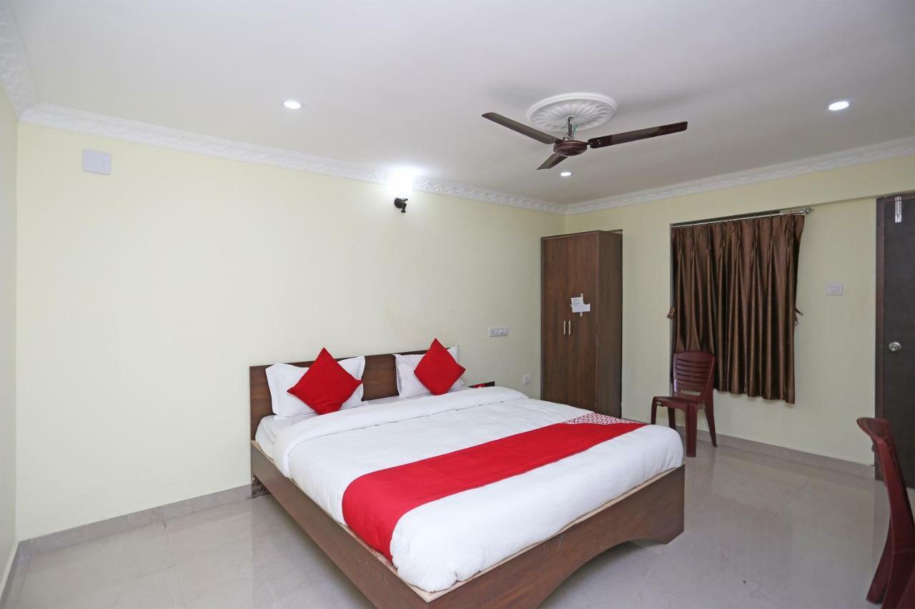 Oyo 26670 The Ranch Hotel Puri Buitenkant foto